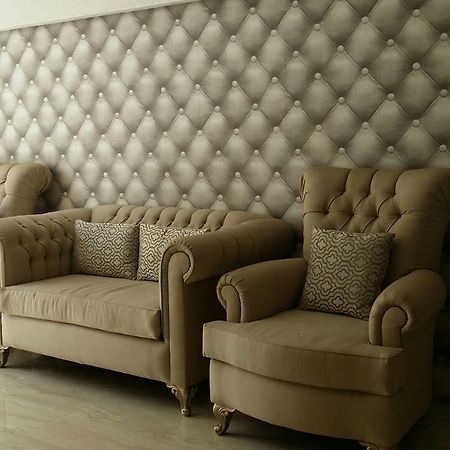 Iwan Alandalusia Al Ajaweed Aparthotel Jeddah Exterior photo